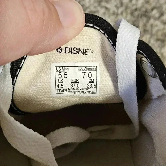 Vans X Disney Mickey Mouse Authentic Sneakers Limited Edition 7 - Picture 16 of 16